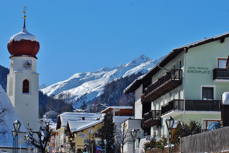Hotel Pension Kirchplatz Sankt Anton am Arlberg Ngoại thất bức ảnh