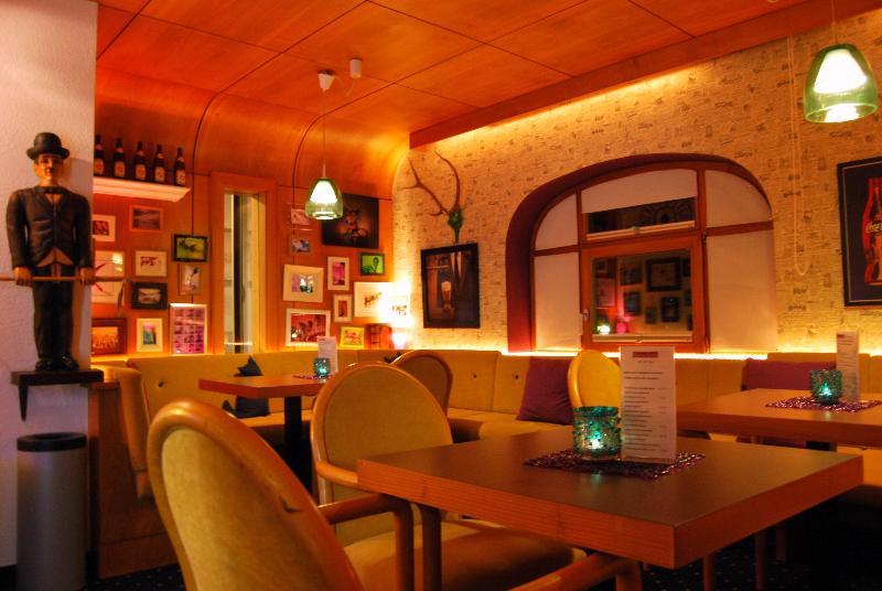 Hotel Pension Kirchplatz Sankt Anton am Arlberg Ngoại thất bức ảnh